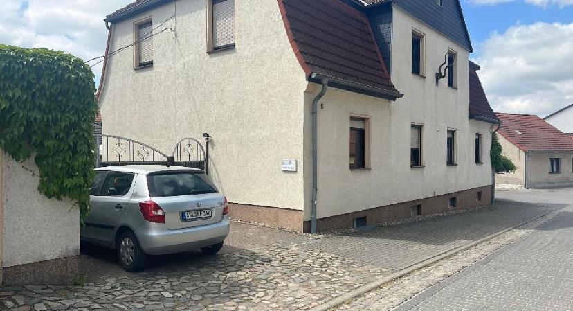 Schoene 2 Raum-Wohnung In Etgersleben Exterior photo